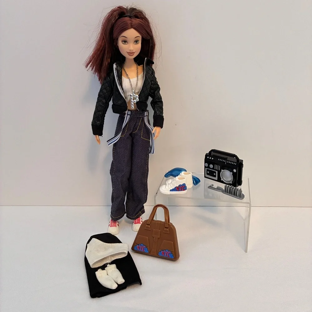 Mattel Flavas P. Bo Hip Hop Fashion Doll 2003